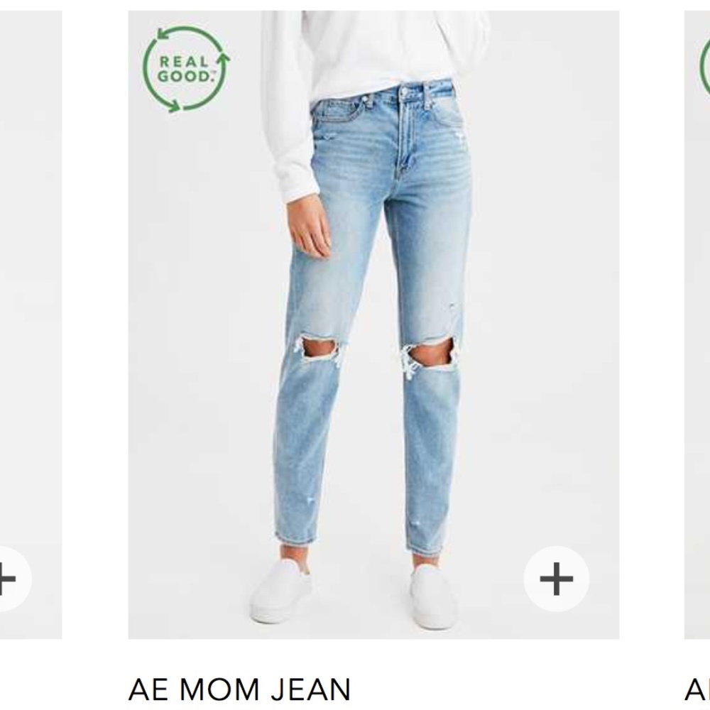 LIKE NEW AE American Eagle Mom Jeans Cool Classic